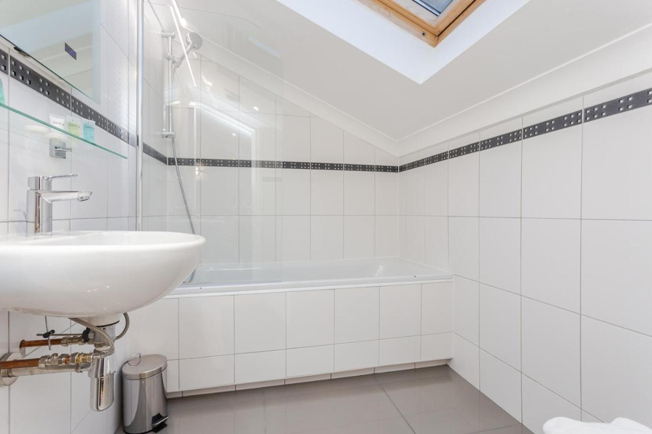 Cleveland House Aparthotel Londen Buitenkant foto